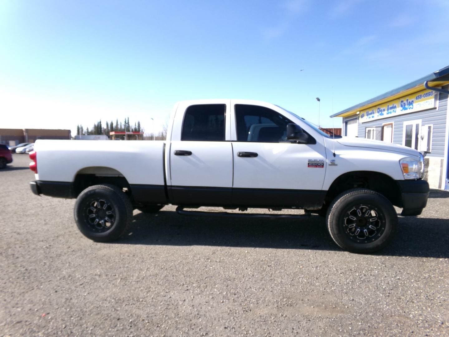 2008 White Dodge Ram 2500 (3D7KS28A48G) , located at 2630 Philips Field Rd., Fairbanks, AK, 99709, (907) 458-0593, 64.848068, -147.780609 - Photo#2